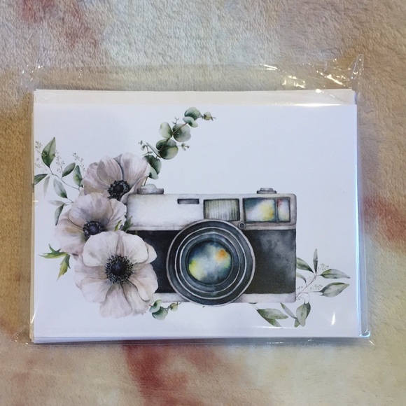 Floral Camera Note Card Set of 8 with solid white envelopes NWT 4.50” X 6” - Picture 7 of 8